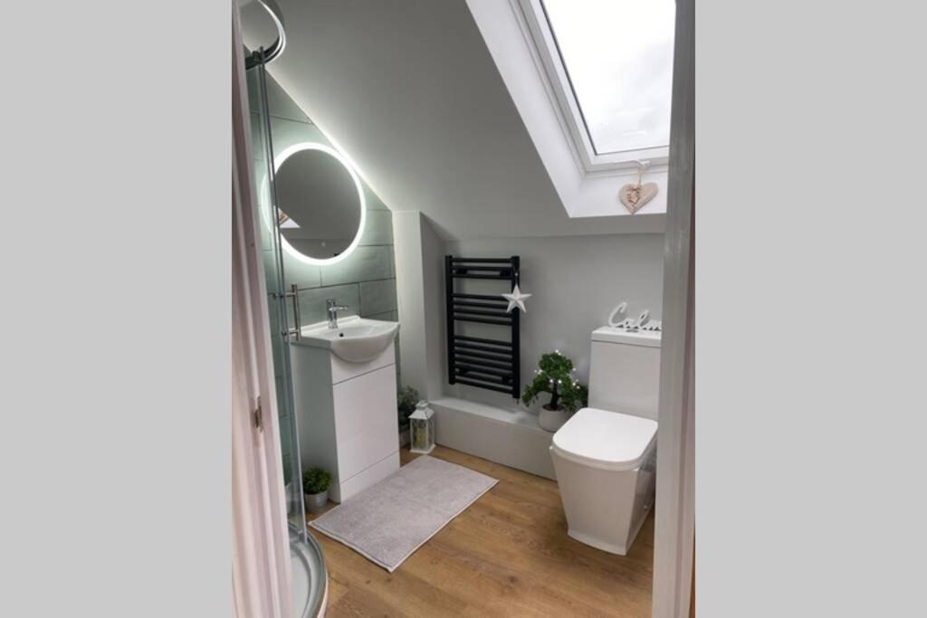 Prospect Perch - Studio Apartment, ウェルズ エクステリア 写真