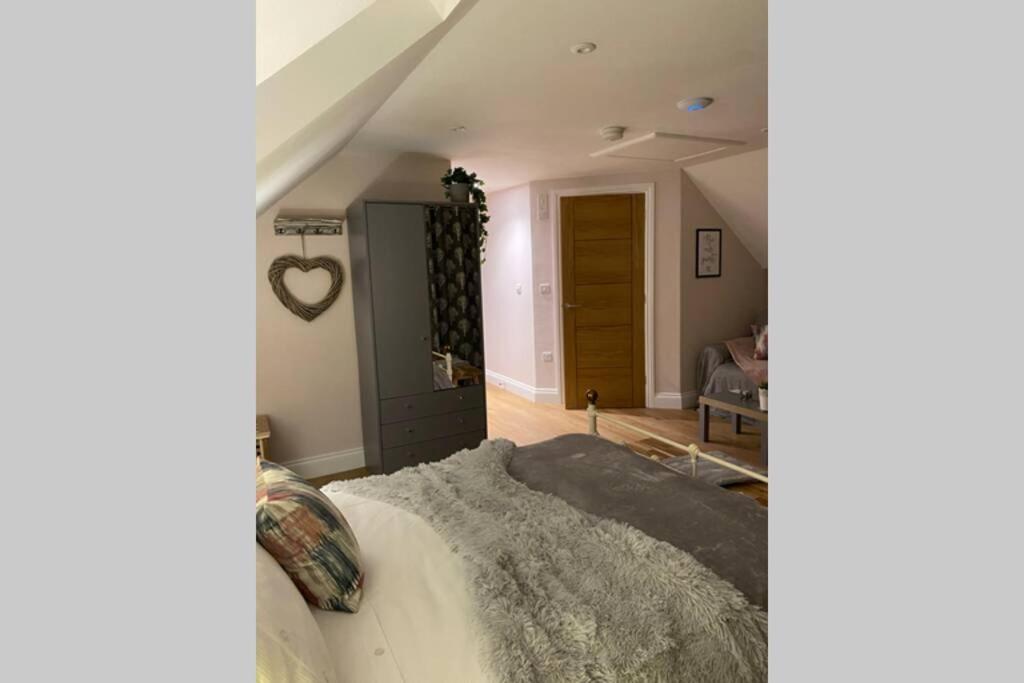 Prospect Perch - Studio Apartment, ウェルズ エクステリア 写真