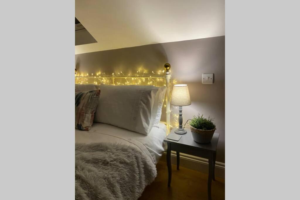 Prospect Perch - Studio Apartment, ウェルズ エクステリア 写真